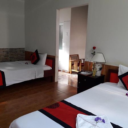 Red Ceramics Homestay Hoi An Bagian luar foto