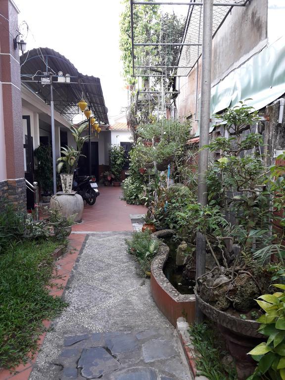 Red Ceramics Homestay Hoi An Bagian luar foto