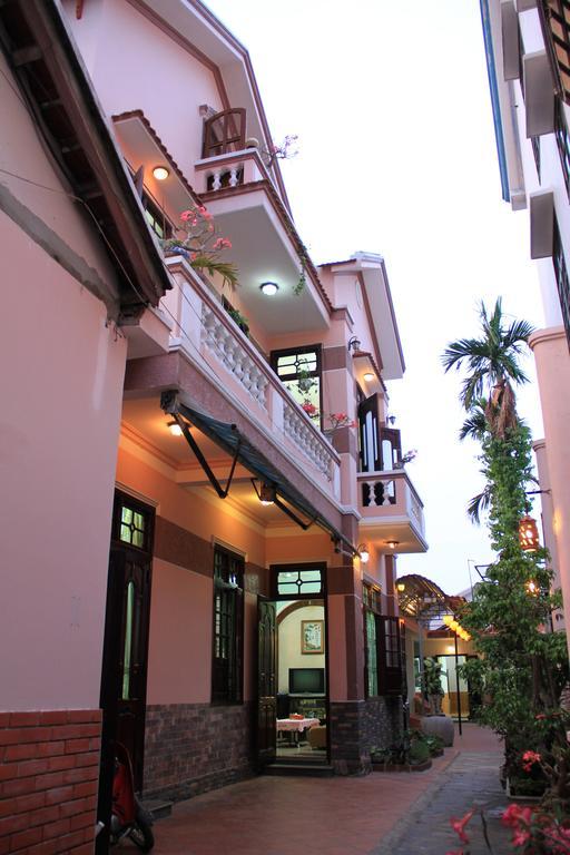 Red Ceramics Homestay Hoi An Bagian luar foto