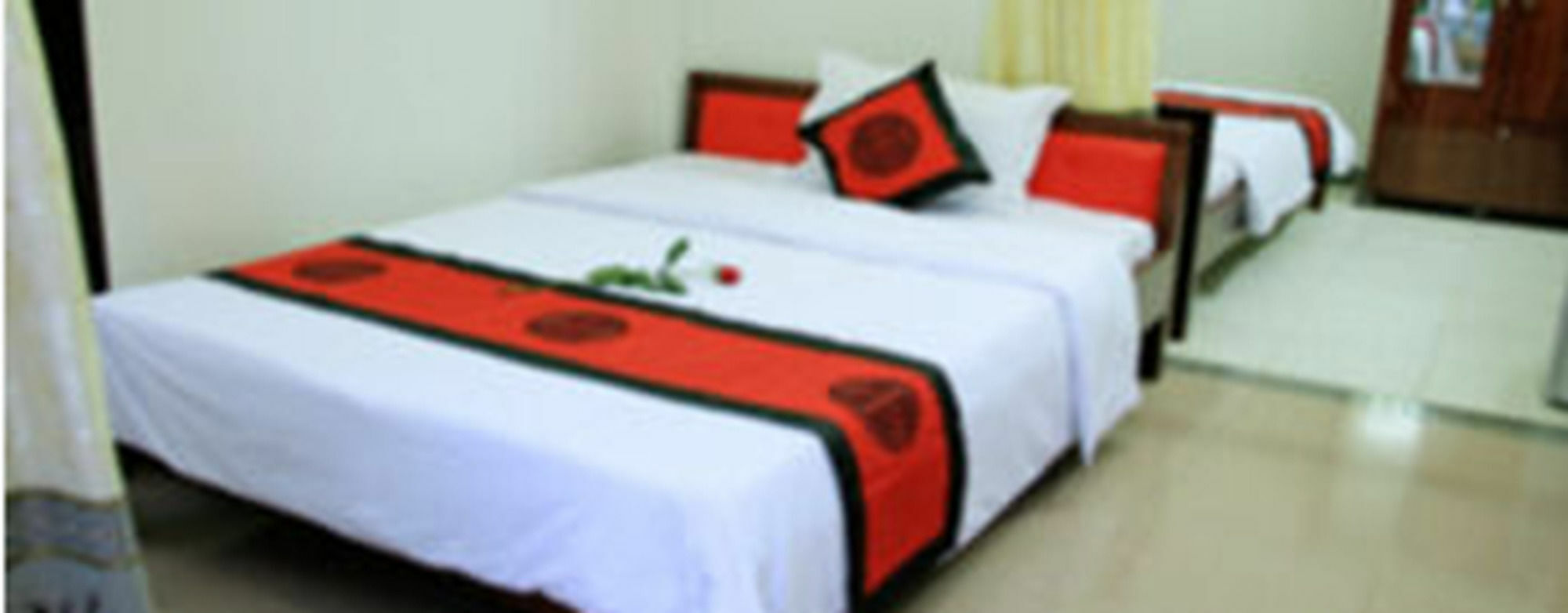 Red Ceramics Homestay Hoi An Bagian luar foto